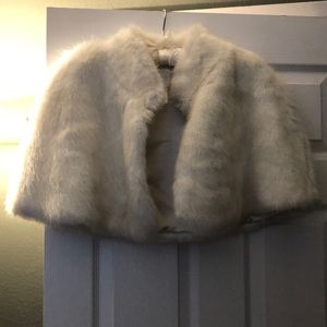 Faux fur shawl (great for bride)